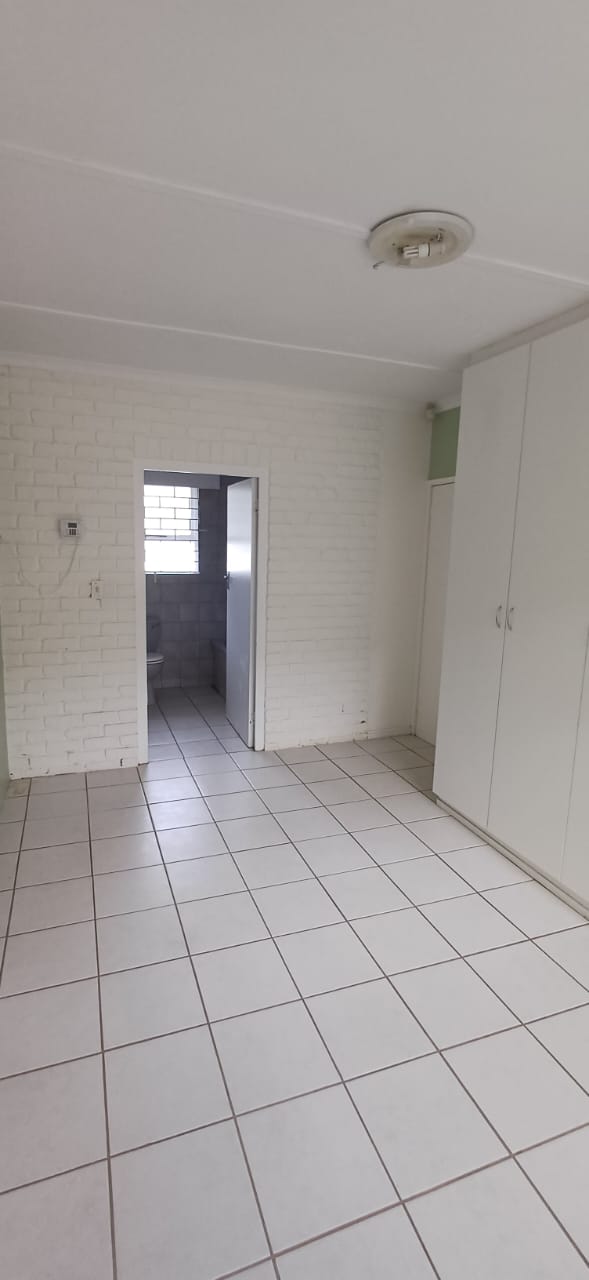 3 Bedroom Property for Sale in Sedgefield Central Western Cape